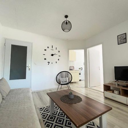 Starlux Apartment Мостар Экстерьер фото